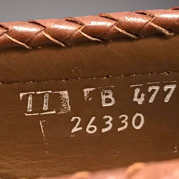 Men's 11 ALLEN EDMONDS Maxfield Handsewn Dark Chili Calfskin Tassel Loafers EUC - Picture 14 of 14